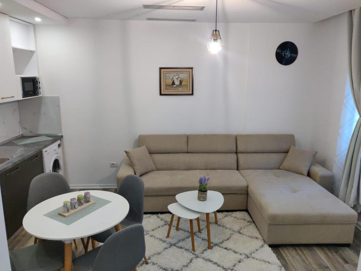 E&A Apartments Guesthouse Durrës Buitenkant foto